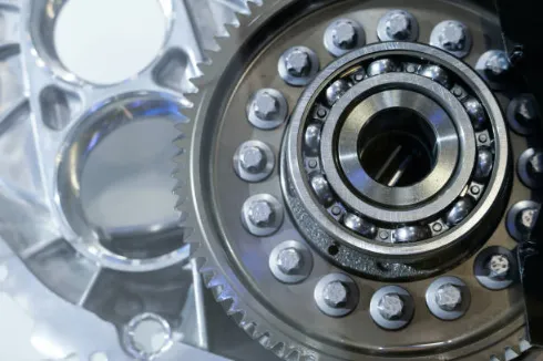 産業用モーターの効率を向上させるためのベアリングソリューション